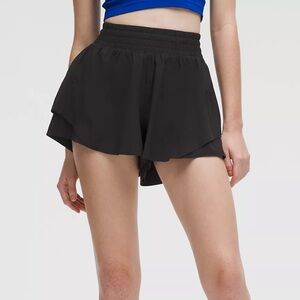 Lululemon Shake It Out High-Rise Running Short 2.5"